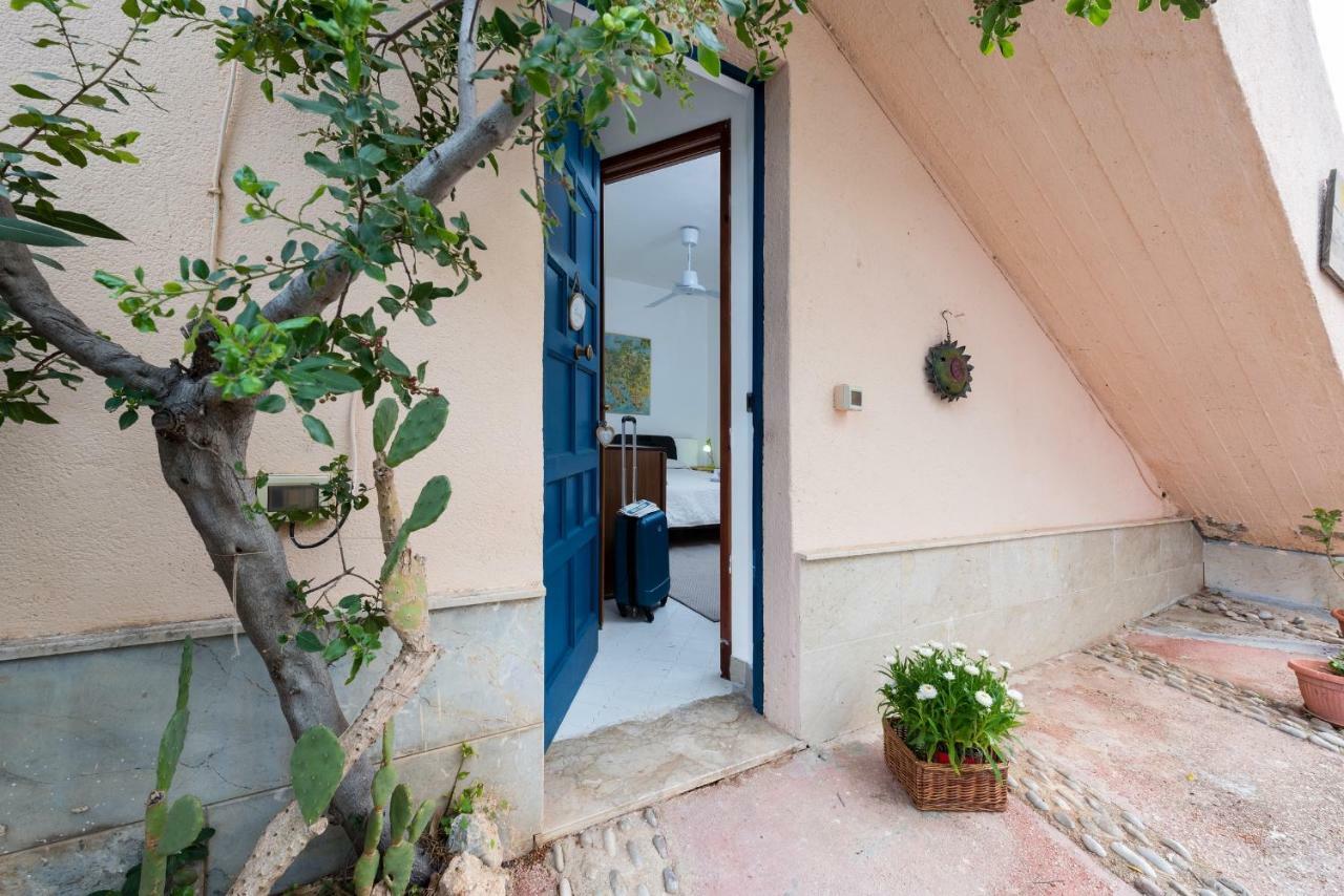 סן ויטו לו קאפו B&B Villa Il Carrubo מראה חיצוני תמונה