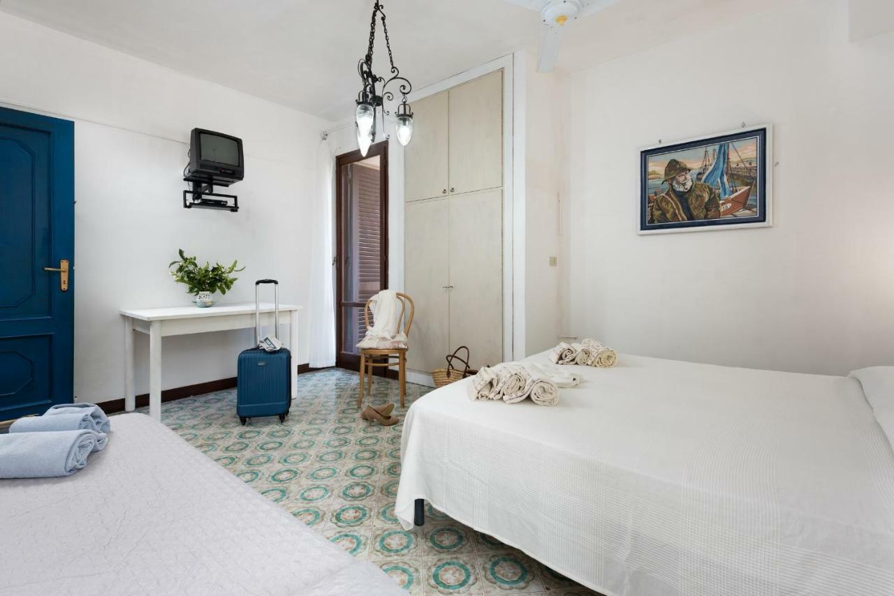 סן ויטו לו קאפו B&B Villa Il Carrubo מראה חיצוני תמונה